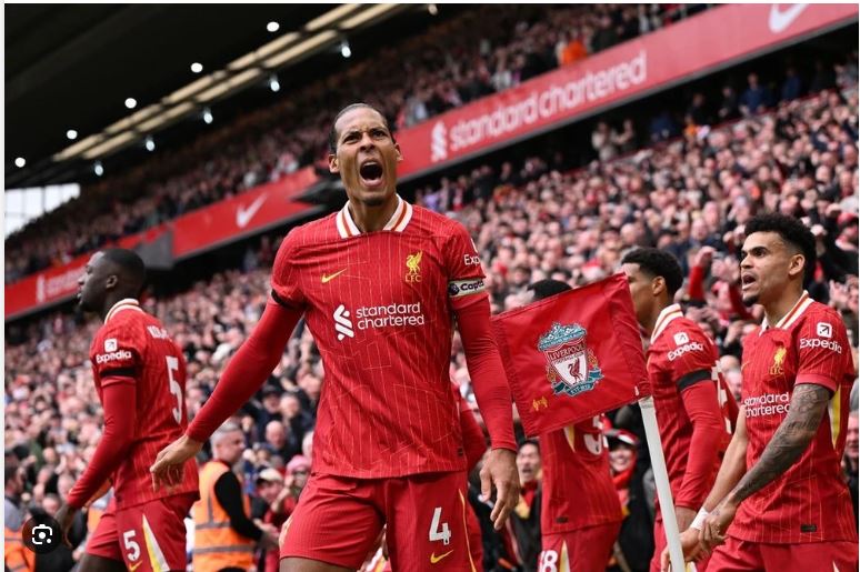 Các trung vệ ngày nay rất 'tiến hoá' biến ảo vị trí khác nhau